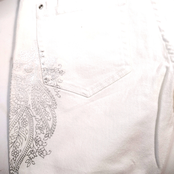 METRO 7  WHITE SILVER EMBROIDERED JEANS SIZE 8 - Picture 3 of 4